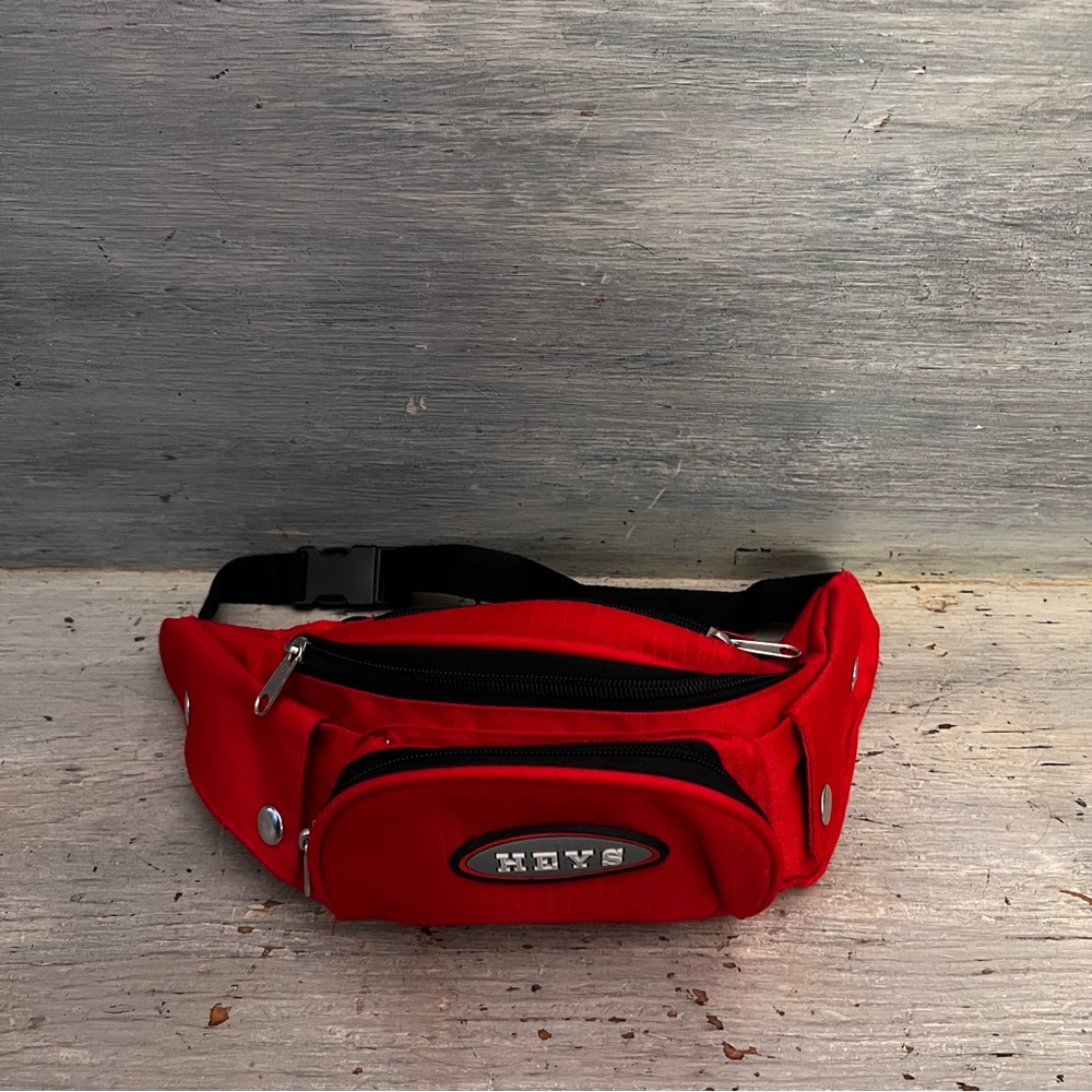 Heys Red Canvas Waist Pouch Fanny Pack 20x4.5x3‎ Good Condition